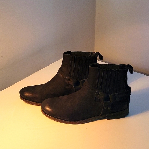 All Saints Dakot Leather Booties with Harness and Leather Sole. Size 39 (8.5 US) - Picture 1 of 13
